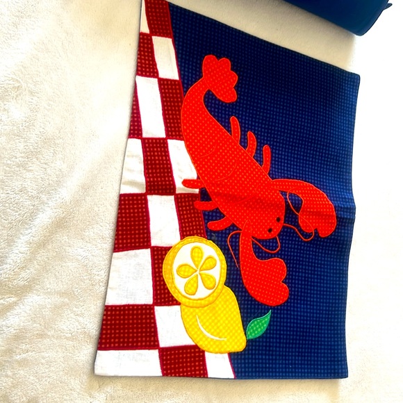 Table Decoration Services Pack of 8 - Picture 6 of 7